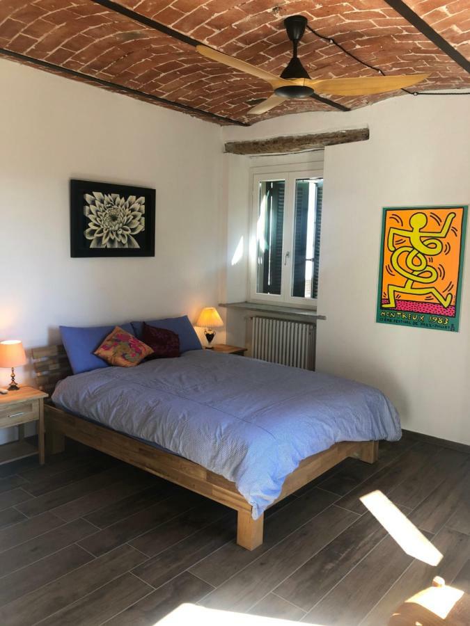 Modern Farmhouse Apartment Montabone ภายนอก รูปภาพ