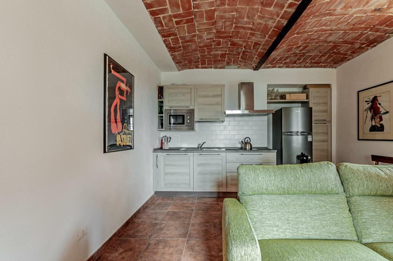Modern Farmhouse Apartment Montabone ภายนอก รูปภาพ