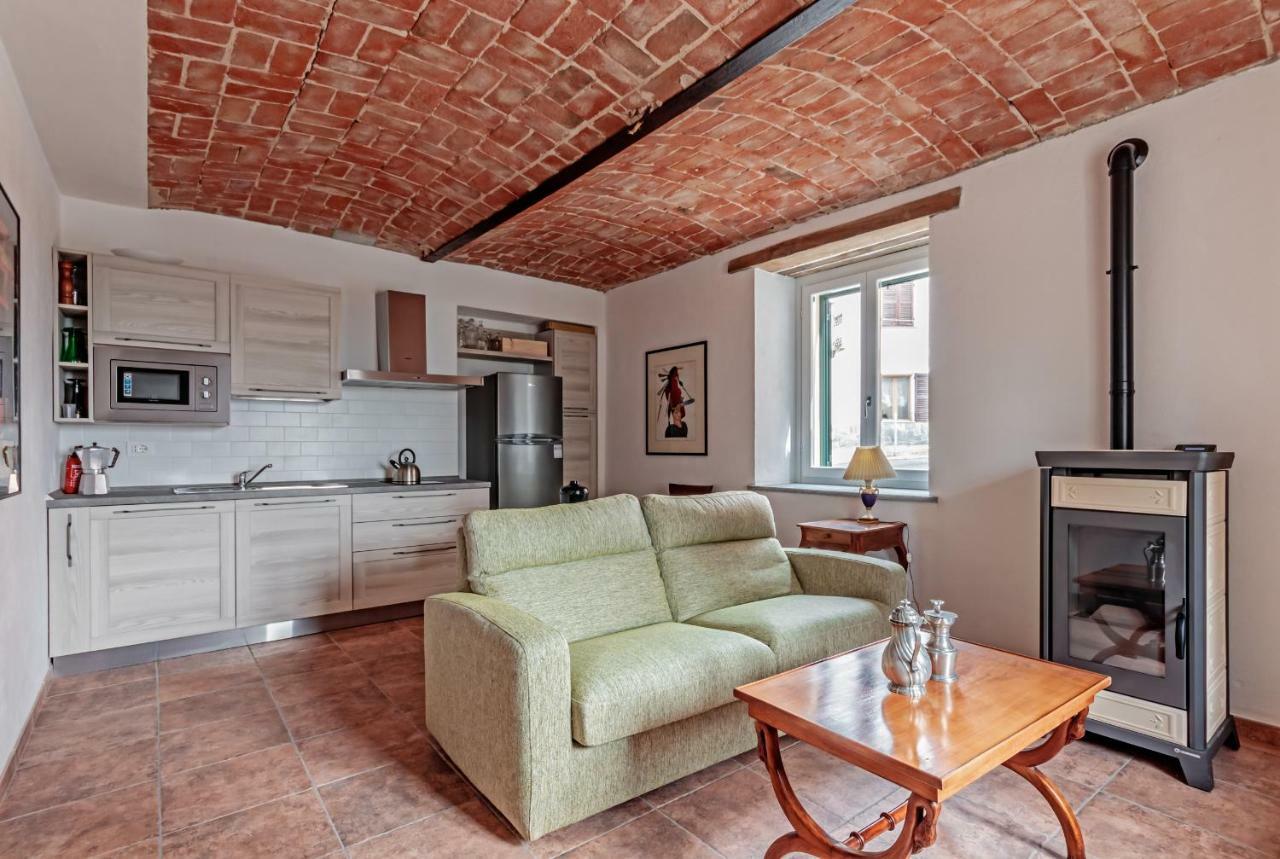 Modern Farmhouse Apartment Montabone ภายนอก รูปภาพ